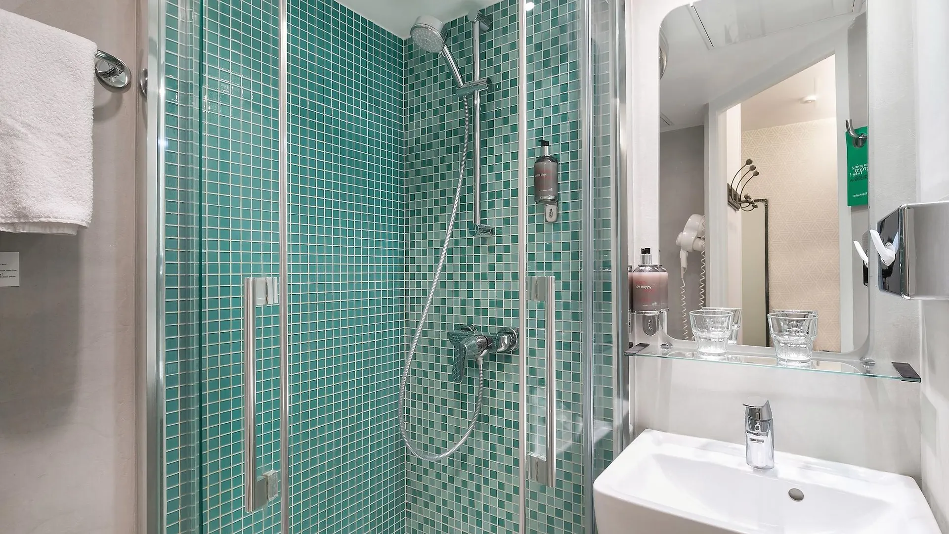 Hotel Ohm By Happyculture Paris